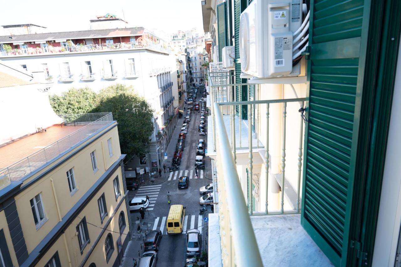 Hotel Bernini House Nápoles Exterior foto
