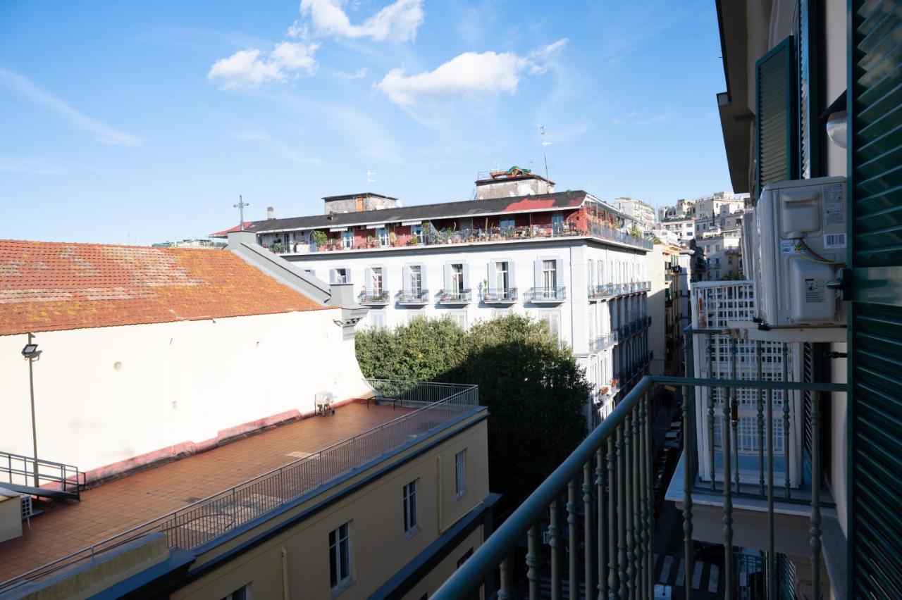 Hotel Bernini House Nápoles Exterior foto