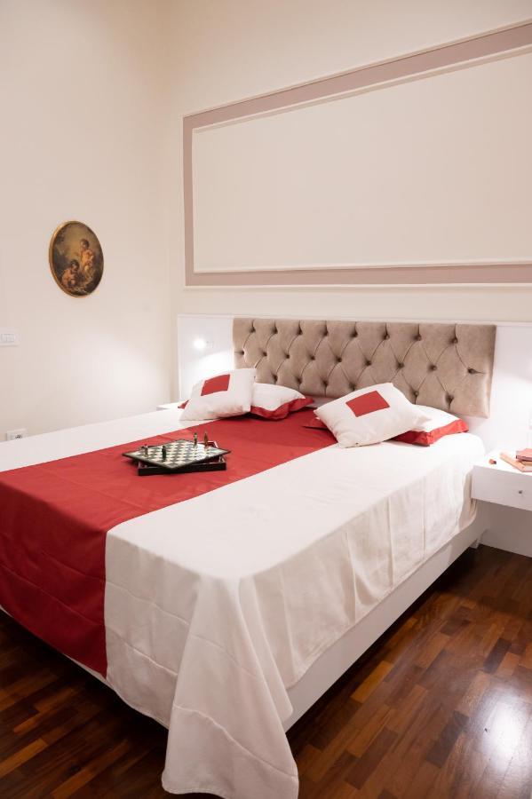 Hotel Bernini House Nápoles Exterior foto